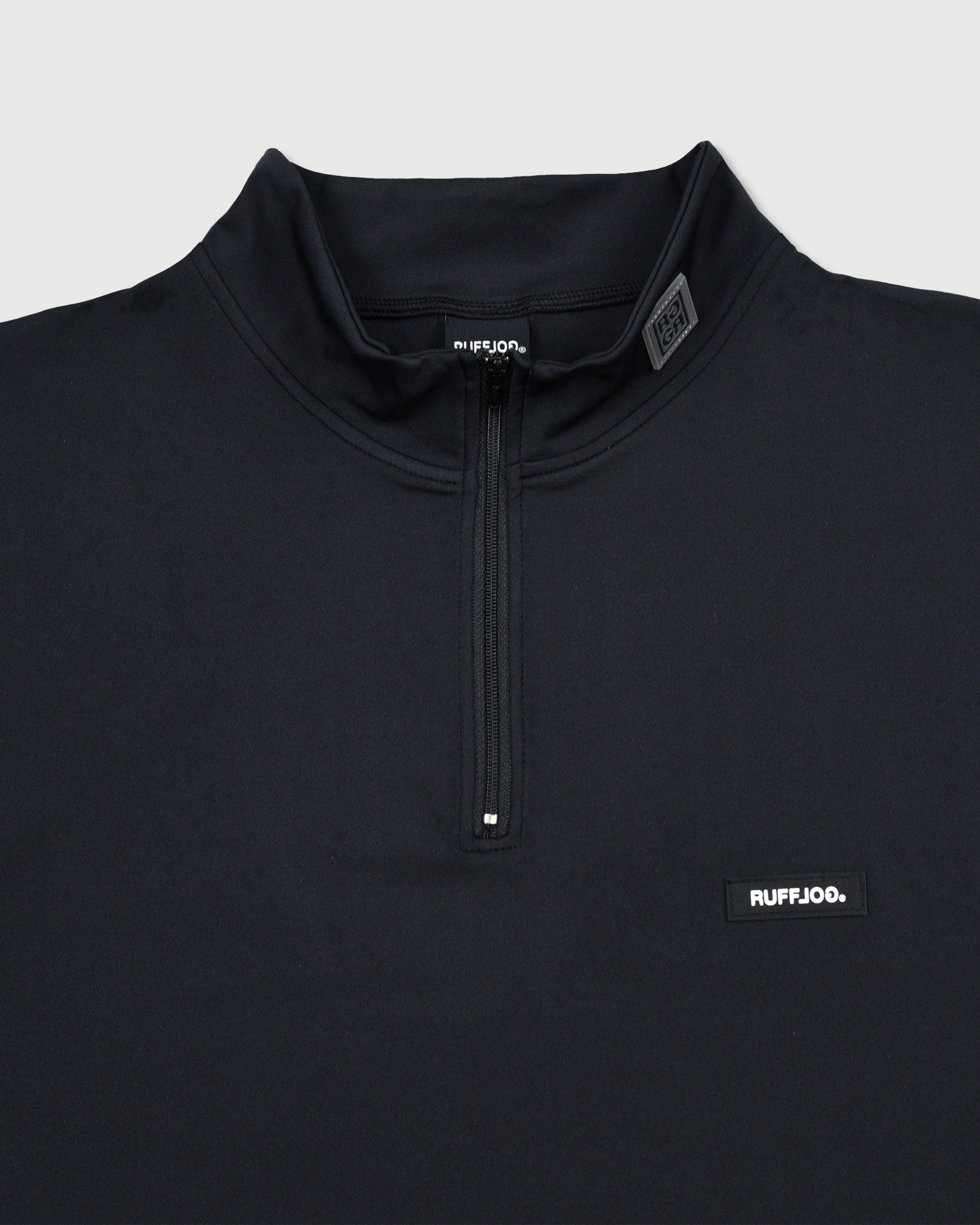 在庫処分セール ZIP HALF MOCK RUFFLOG – SHIRTS NECK メンズウェア