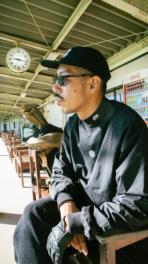 #OVERLAP LOGO L/S MOCK NECK TEE BLACK