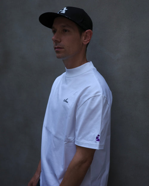 STRIPE LOGO MOCK NECK T-SHIRT