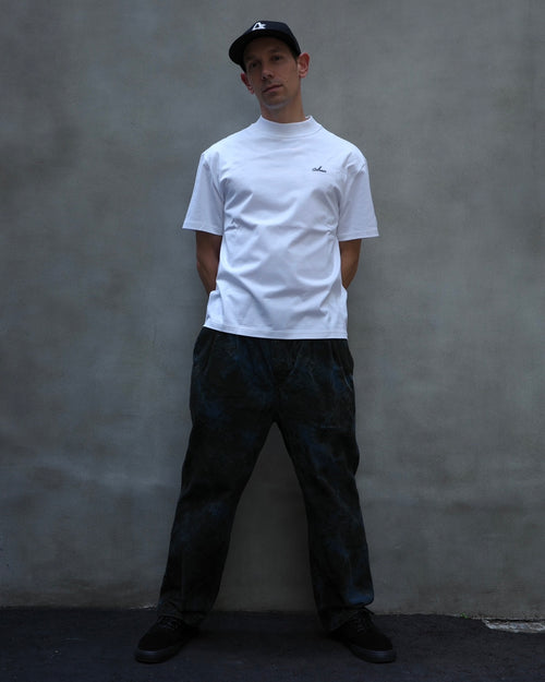 STRIPE LOGO MOCK NECK T-SHIRT