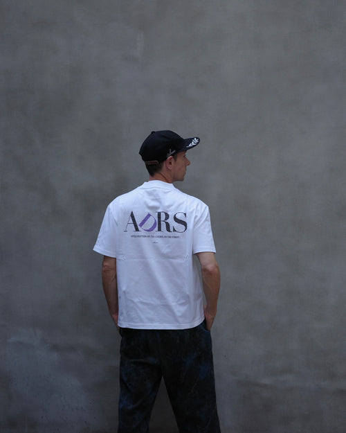 STRIPE LOGO MOCK NECK T-SHIRT