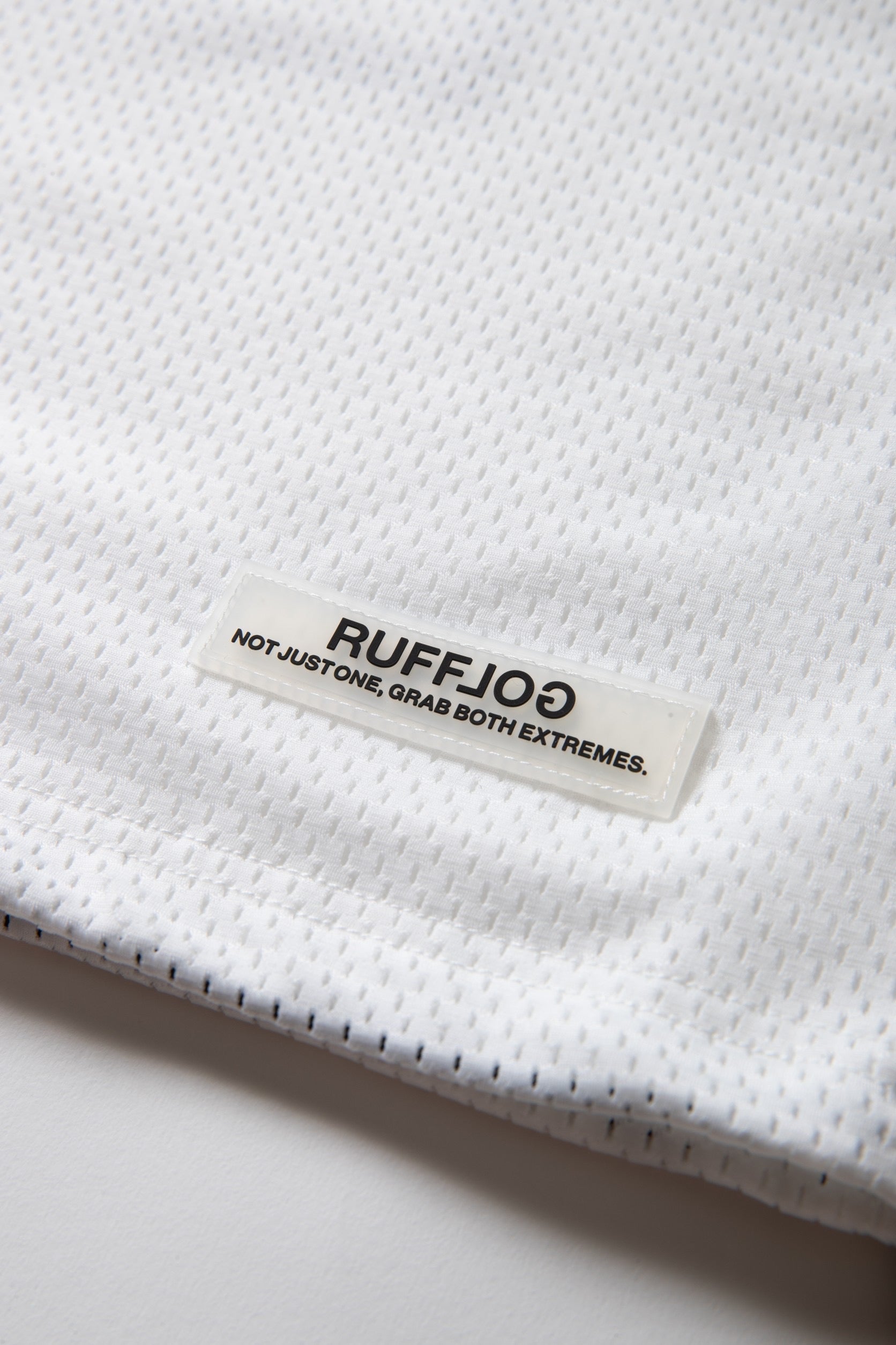 MESH SPONSORED MOCK TEE WHITE – RUFFLOG