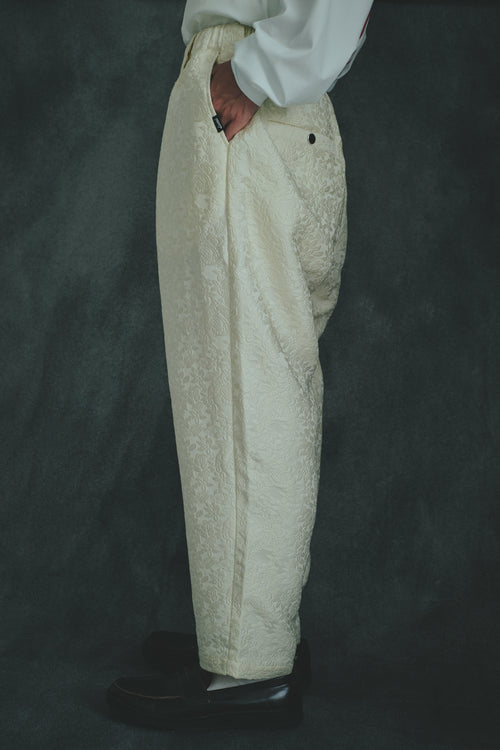 Jacquard Ankle-cut PANTS White