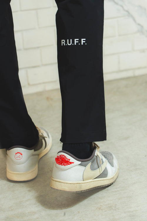 IR RUFF LONG PANTS BLACK