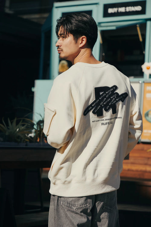 HEAVY WEIGHT FILL-IN LOGO APP,CREW NECK