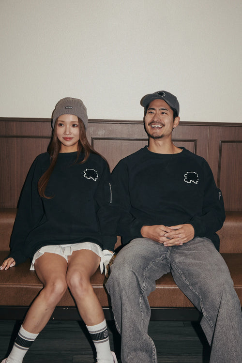 HEAVY WEIGHT FILL-IN LOGO APP,CREW NECK