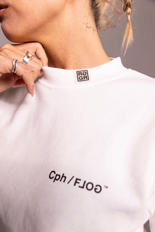 [WOMEN] Cph/Golf×RUFFLOG SS MOCK NECK TEE