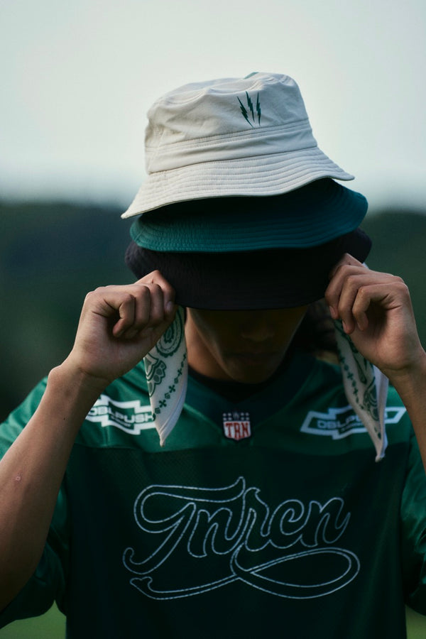 ADJUST TRAIL BUCKET HAT