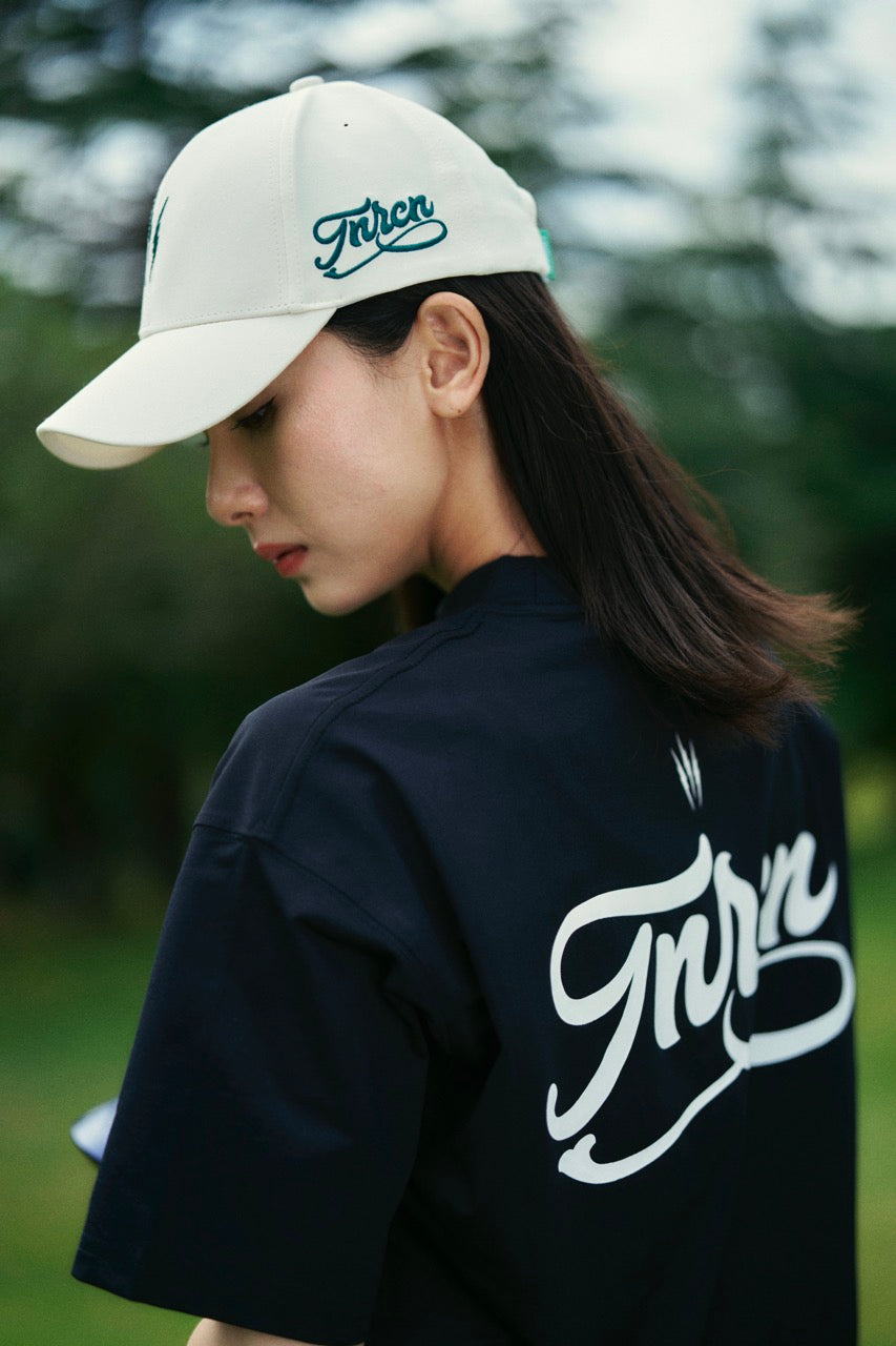 WM SIGNATURE LOGO S/S MOCK NECK TEE – RUFFLOG