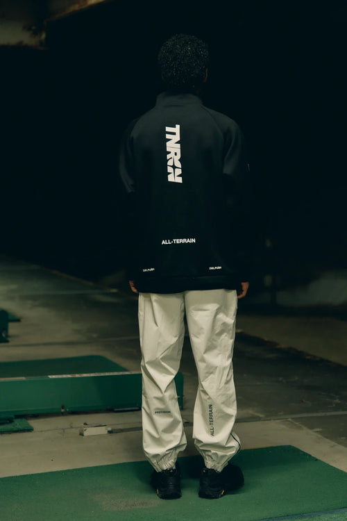 ALL-TERRAIN HALF ZIP