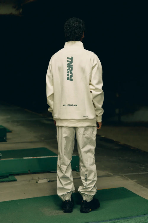 ALL-TERRAIN HALF ZIP