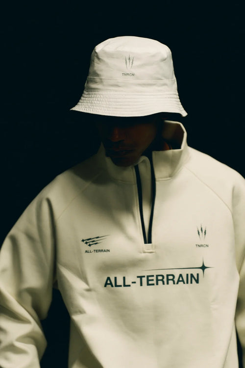 ALL-TERRAIN HALF ZIP