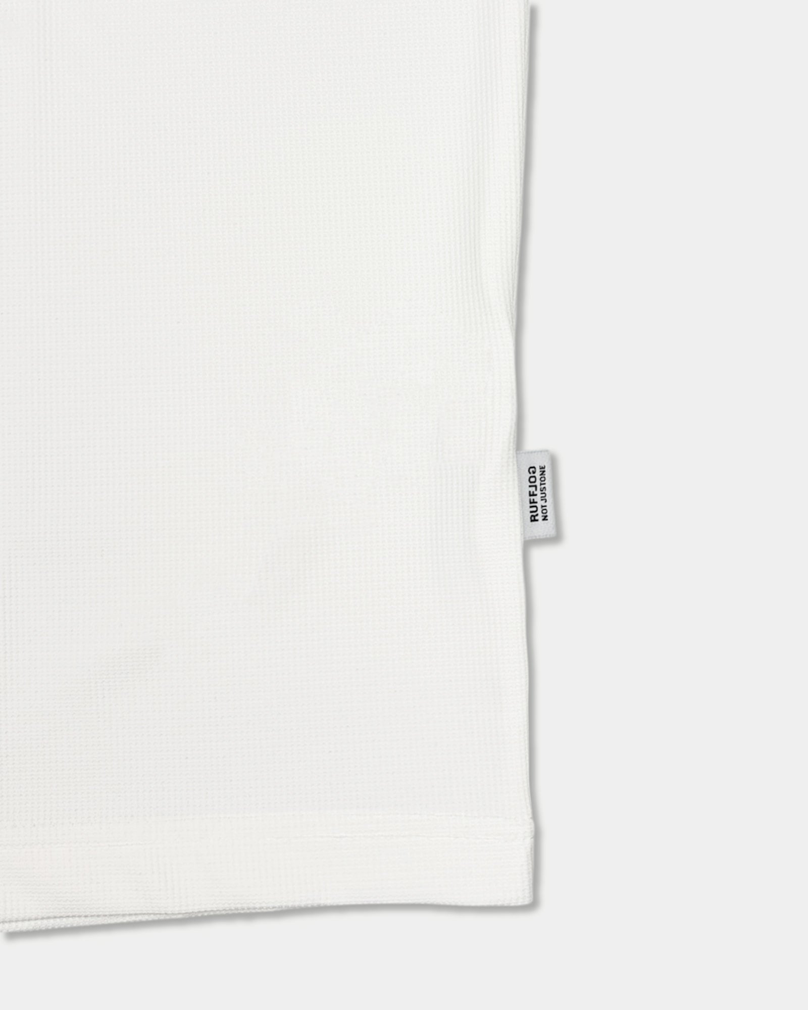 WM VERTICAL LOGO MOCK NECK SHIRTS WHITE – RUFFLOG