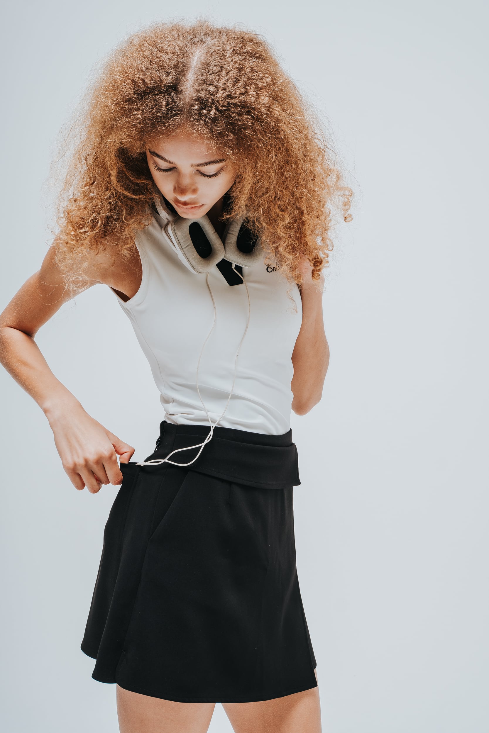 Tight SKIRT PANTS｜若年層向けゴルフアパレル セレクトショップ