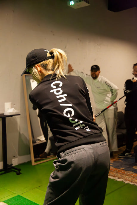 WOMEN] Cph/Golf LOGO LS MOCK NECK TEE｜若年層向けゴルフアパレル