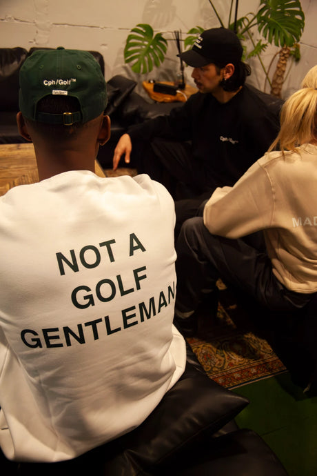 GENTLEMAN SWEAT PULLOVER