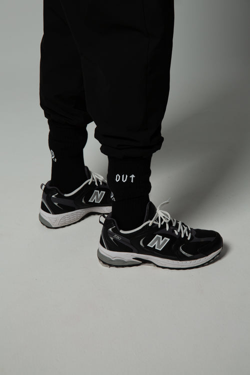 #09×2 IN OUT 2PC SOCKS  Black&White