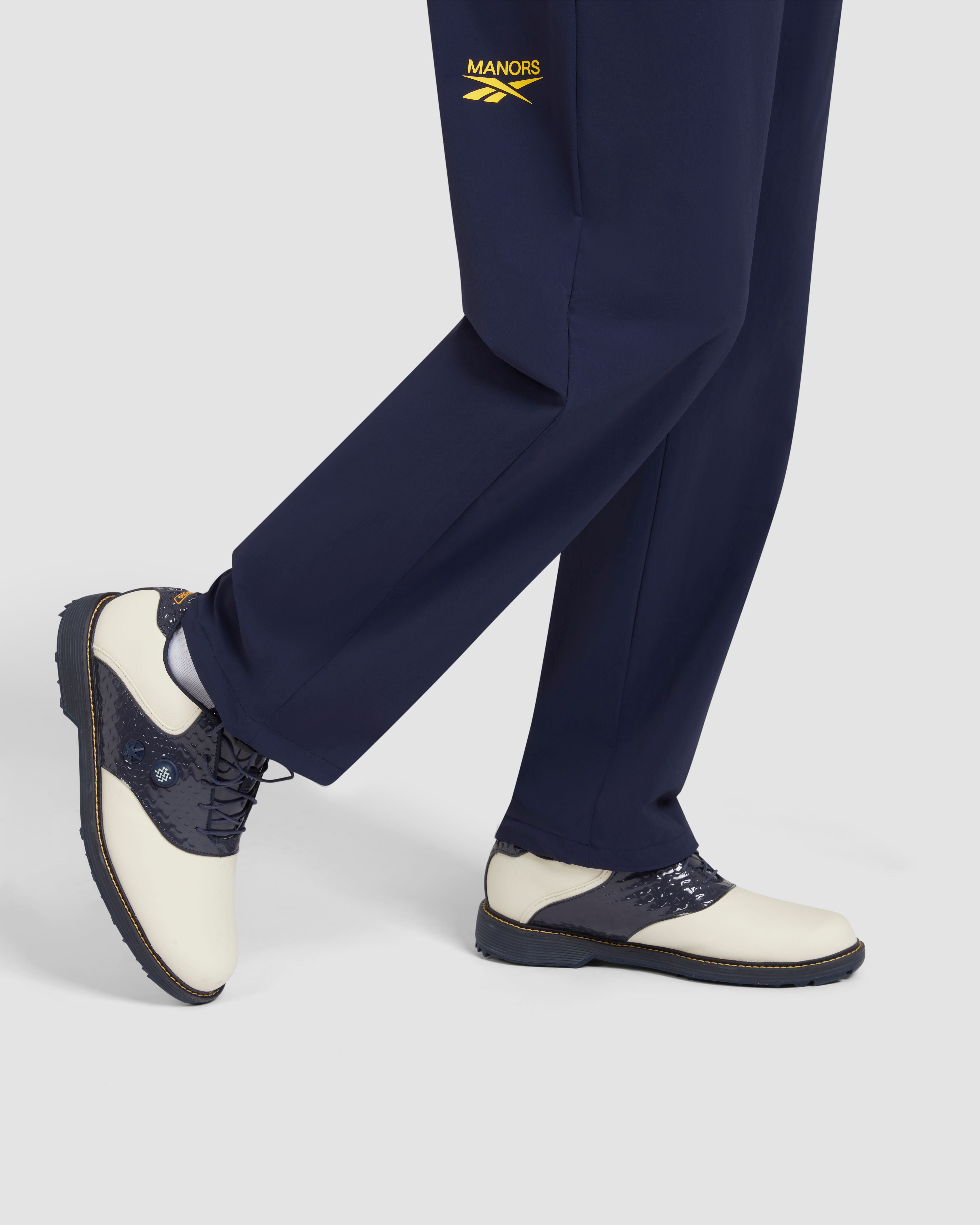 Reebok x Manors OG Pump Golf – RUFFLOG