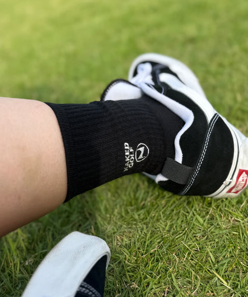Tiny embroidery basic socks