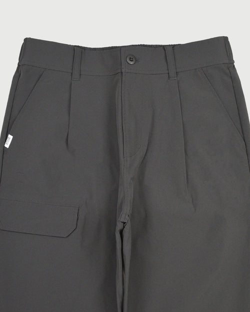 STRETCH SLIM TAPERED JOGGER PANTS