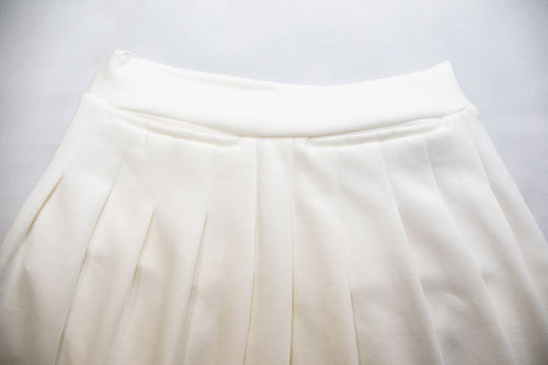 PLEATS SKIRT WHITE